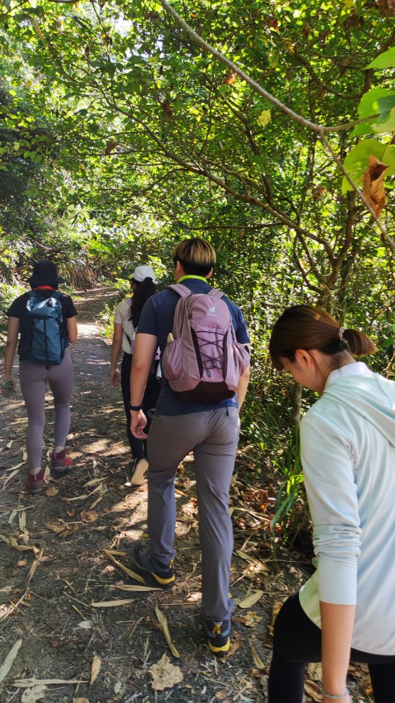 2021-11-07_三腳南山_1518480