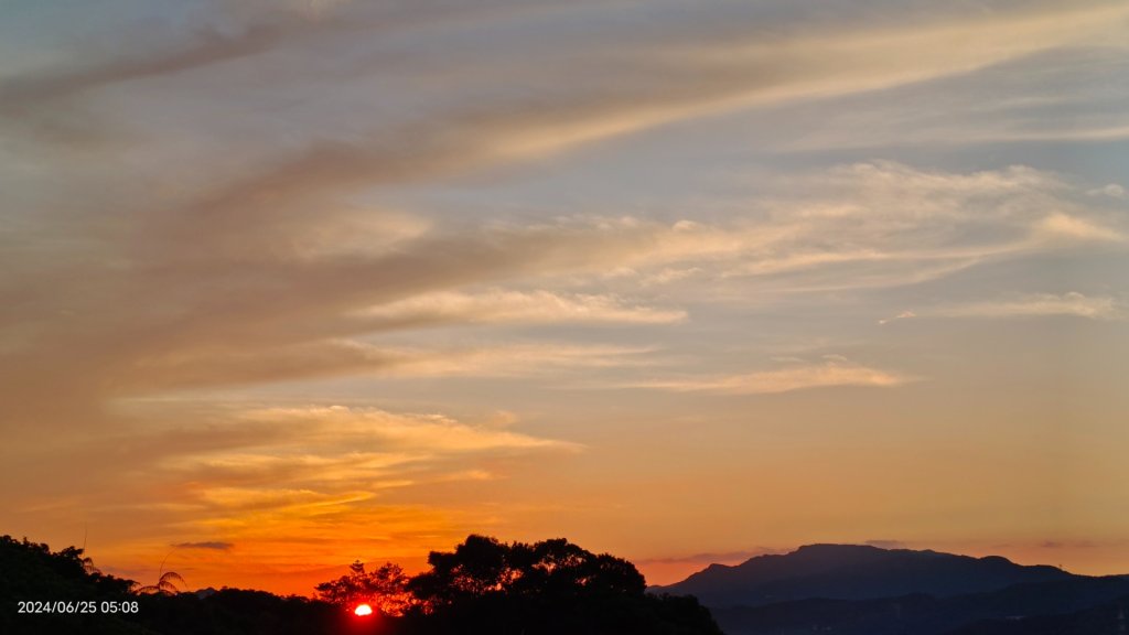 夜景 #琉璃光雲瀑 &火燒雲日出&藍天 #雲瀑  6/25_2534925