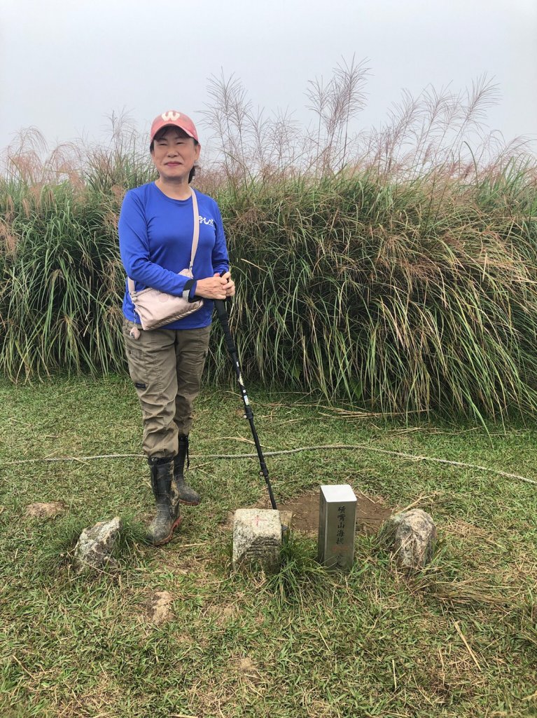 擎天崗→磺嘴山生態保護區→磺嘴山 H912m→翠翠谷→榮潤古道→內雙溪古道→擎天崗環形步道_1489329