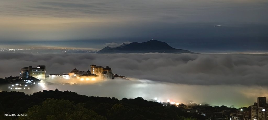 #文化大學 #雲海 #琉璃光 #陽明山秘境 4/25封面圖