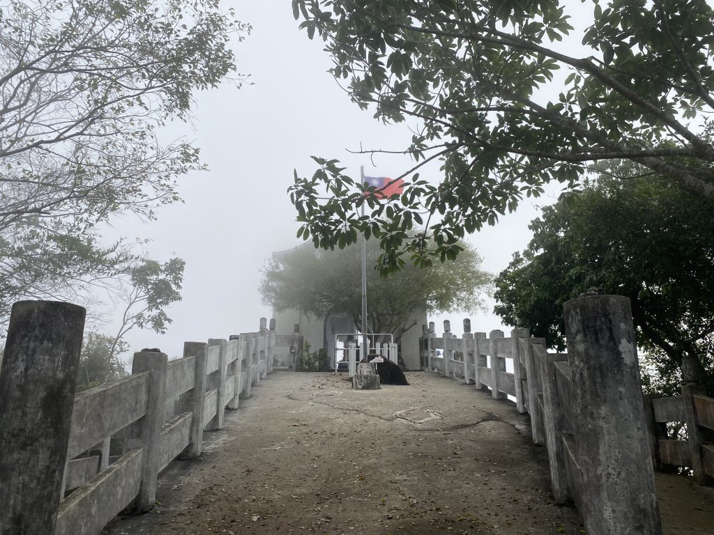 旗尾山、靈山、月光山連稜縱走_2711714