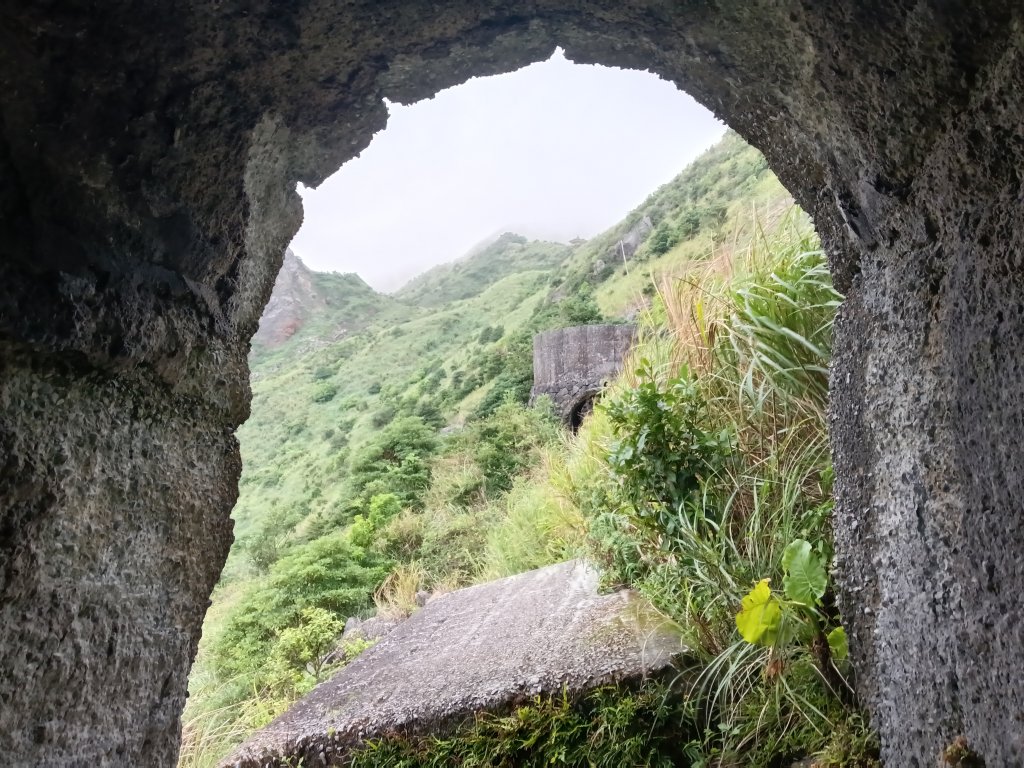 瑞芳區金瓜石砲台山+無耳茶壺山(黃金三稜)+煙囪(山)稜(黃金二稜)+水管路O型封面圖