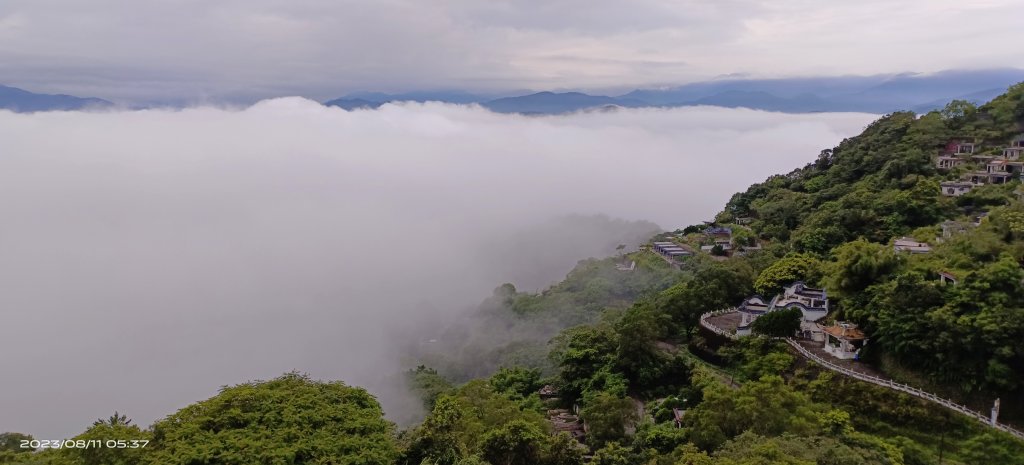 二格山差強人意的藍天雲海+流瀑 8/10&11十三股山+雲海山_2244846