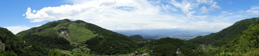 就是喜歡這個藍天白雲的FU_1052396