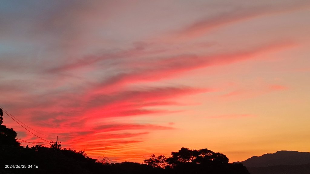 夜景 #琉璃光雲瀑 &火燒雲日出&藍天 #雲瀑  6/25_2534889