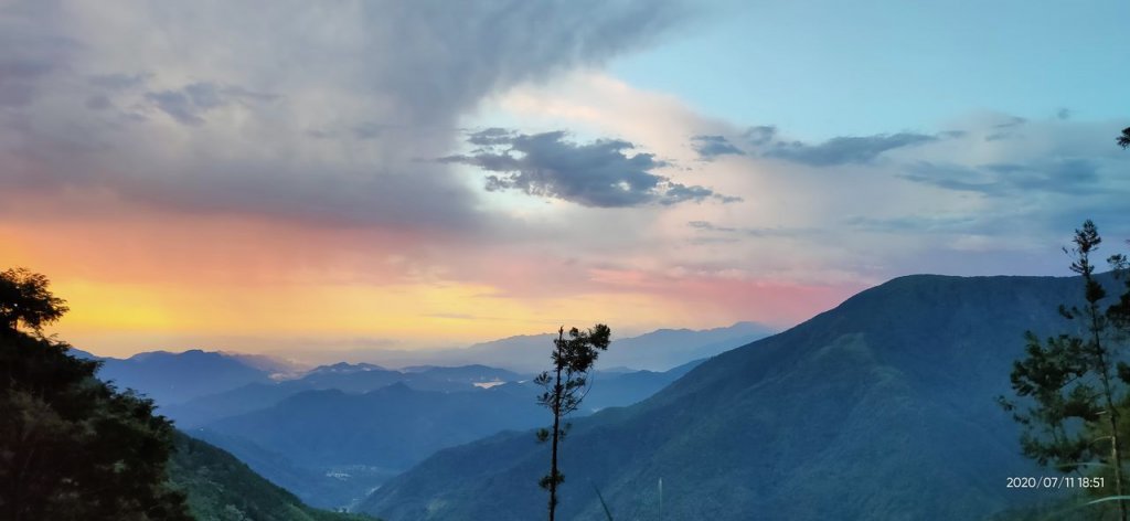 百岳~西巒大山-上山喘喘、下山膝軟。_1035492