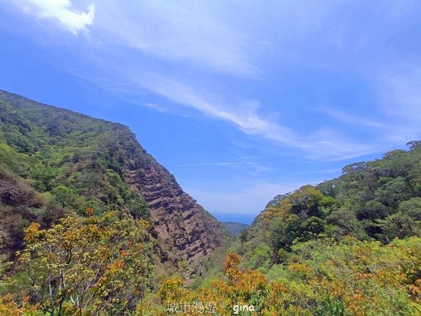 【屏東獅子鄉】海天一色。 台灣百大必訪步道~里龍山自然步道_2550791