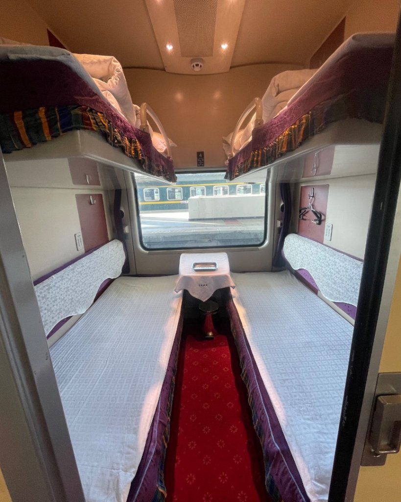 川藏-世界最高海拔💙青藏鐵路/拉薩-西寧/北京-四川住宿飯店封面圖