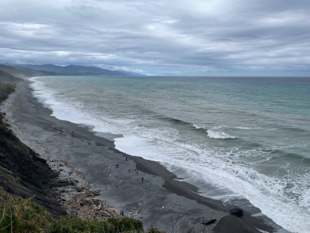 聽海湧～觀浪淘～拂海風～賞滾石～瑯嶠卑南道_2706190
