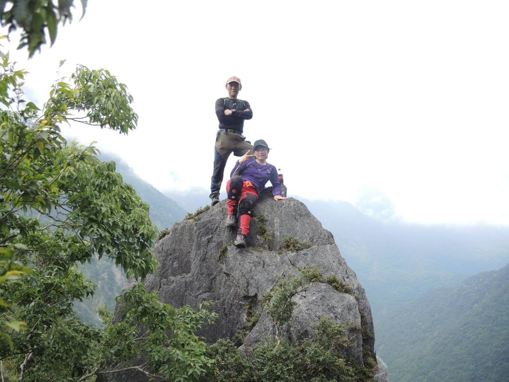 太魯閣布洛灣山月岩_138947
