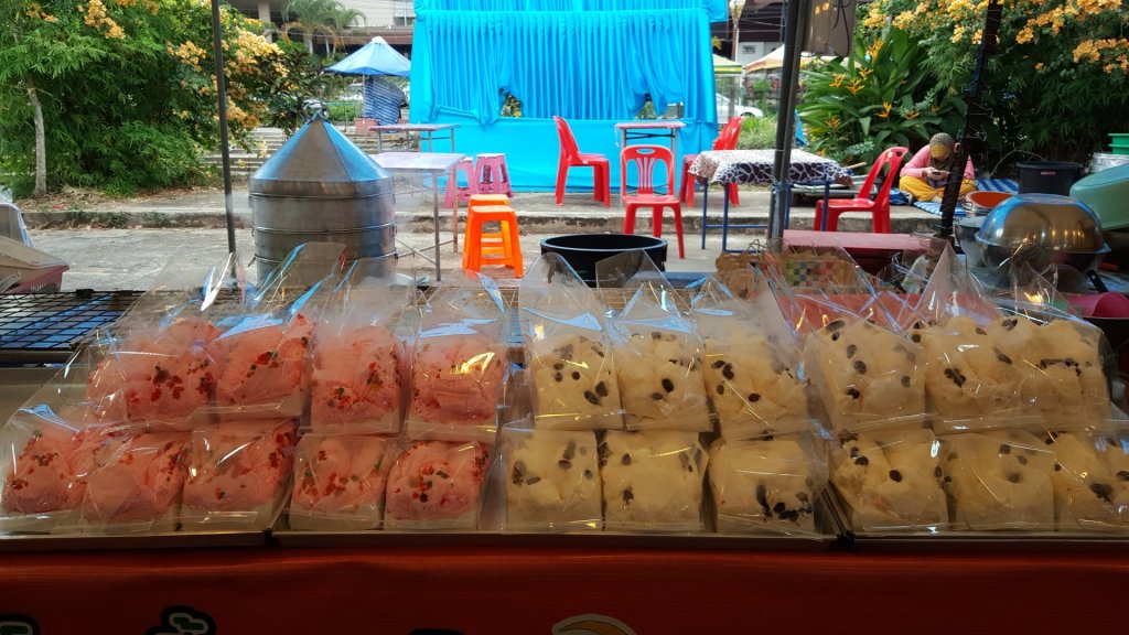 泰國勿洞夜市和到孔子學院上課學漢語_2488555