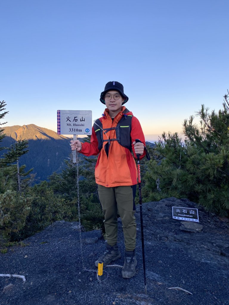 硬邦邦四天「雪山西稜」全記錄！大雪山黃金稜線必訪_1451116