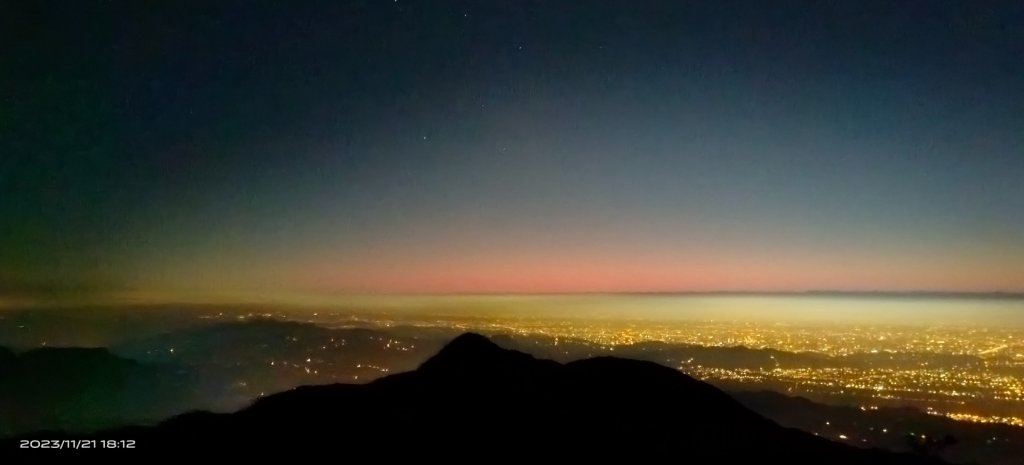 首登鳶嘴山-雲霧瀰漫/夕陽晚霞/星空夜景/琉璃光？11/21_2357131