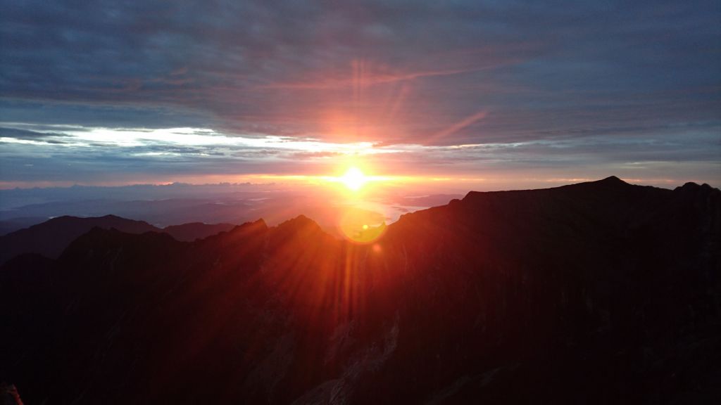 馬來西亞京那巴魯山(沙巴神山)_141848