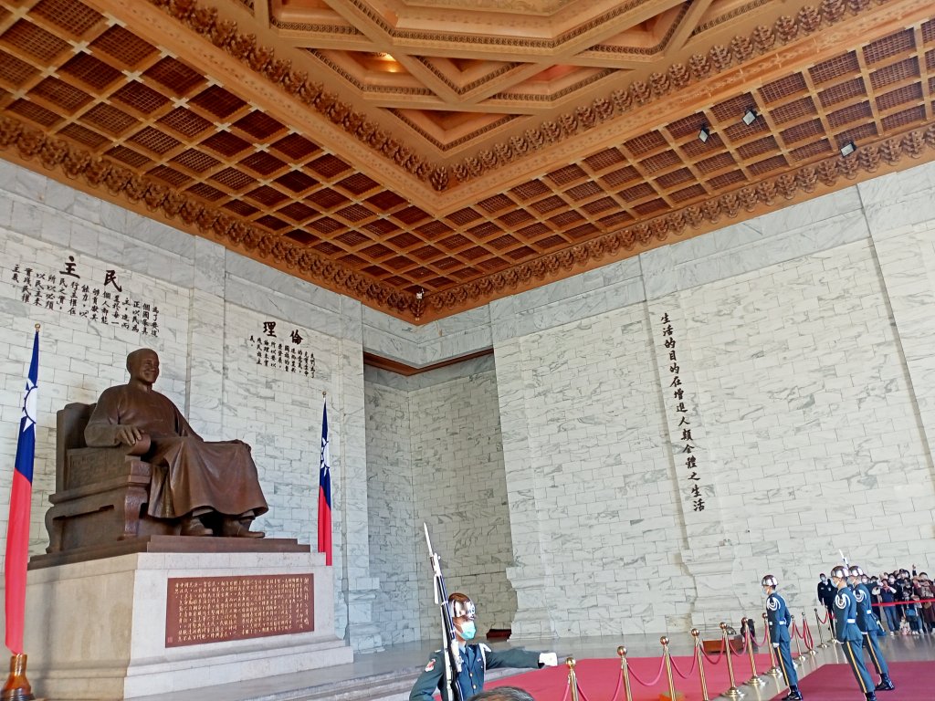 自由廣場、國家戲劇院、國家音樂廳、中正紀念堂賞櫻及尋寶趣【齊心鞋力尋寶去】_2038842