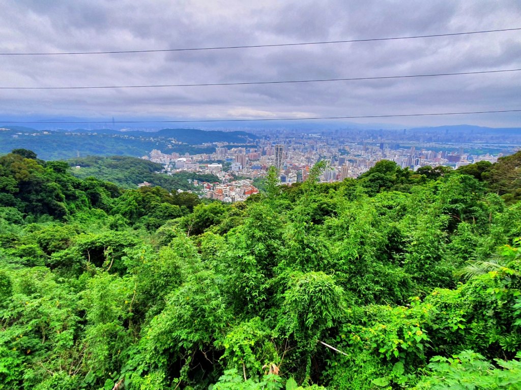 天母水管路古道，翠峰瀑布，芝山岩步道群，貴子坑水土保持園區，奇岩山，泰山義學坑步道，八連溪水車公園_1716686