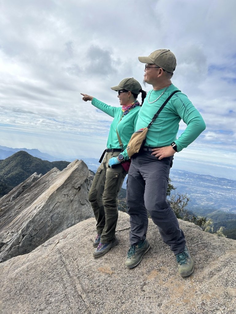 鳶嘴夕陽稍來山_2613499