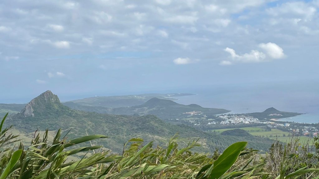 230210-台灣最南小百岳#081 大山母山。美美兔說:墾丁熱的不像冬天。_2040058
