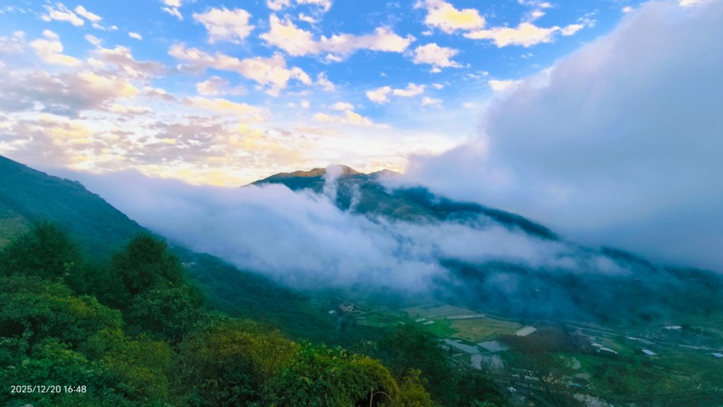 陽明山趴趴走追雲趣 #雲海 #雲瀑 #火燒雲 12/20 考考大家，認得幾個拍照取景地點共15個_2966534