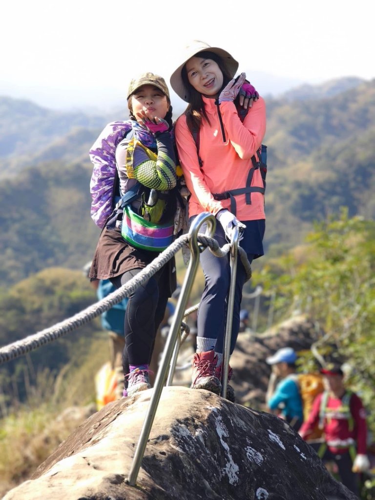 北部三大岩場-筆架連峰-皇帝殿-五寮尖拍空拍寫真💙_2663860
