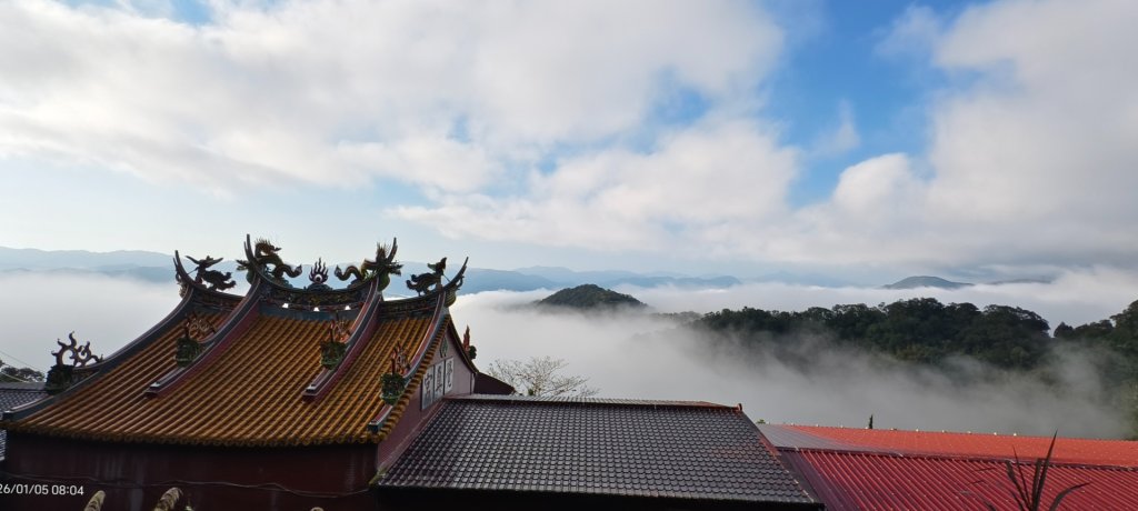 #新店四十份 #翡翠水庫壩頂 #覺真宮 #雲海 #日出 #雲瀑 #霧虹 1/5_2977330