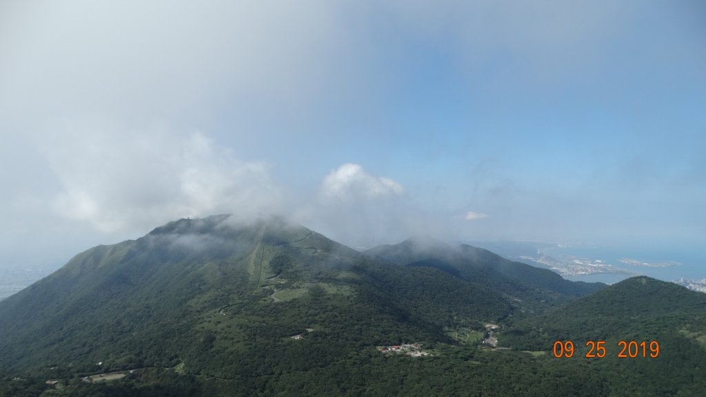 小觀音山主/西峰/稜&大屯山輕鬆行_687400
