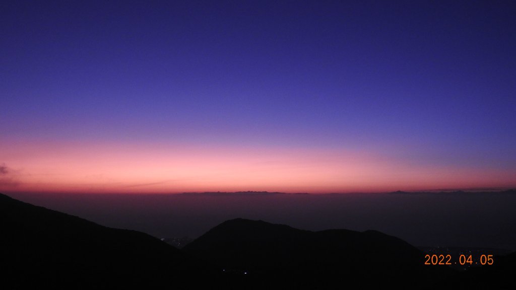 山中何所有，嶺上多白雲。 只可自怡悅，不堪持贈君。4/5陽明山再見雲瀑&觀音圈_1663300