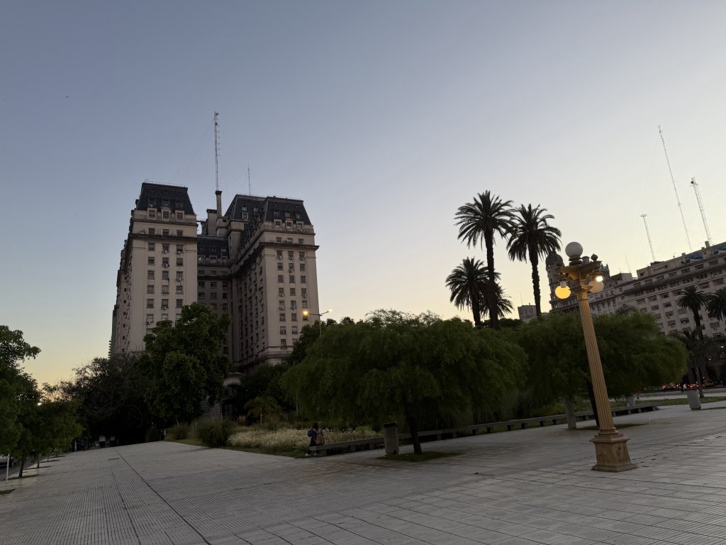 [紐約馬之行-63] 2025_1114 馬維納斯群島紀念碑_2954454