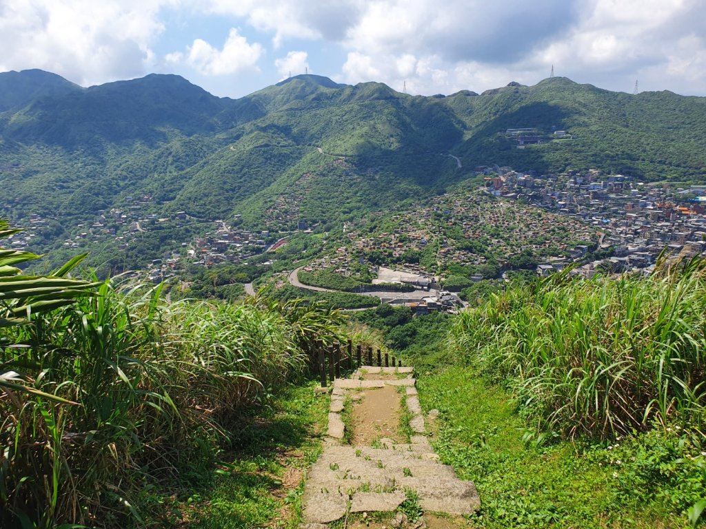 瑞芳基隆山，山尖古道，三層橋遺址，黃金瀑布，十三層遺址，南雅奇岩，苗圃上七星山，七星公園_1690421