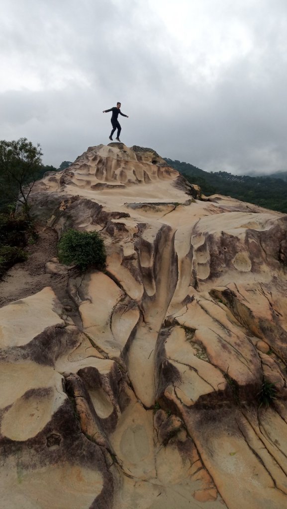 石牌軍艦岩探險_907140