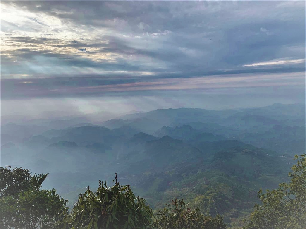 南投國姓大橫屏山封面圖