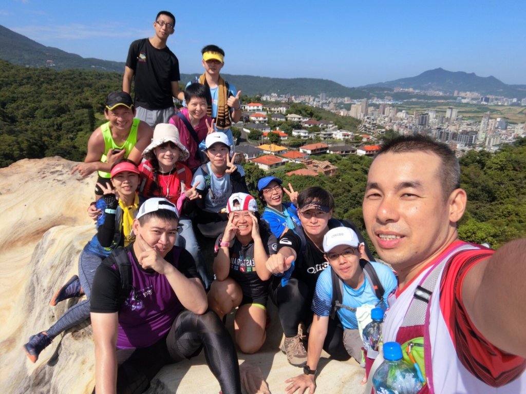 軍艦岩吃吃喝喝爬山趣_633093