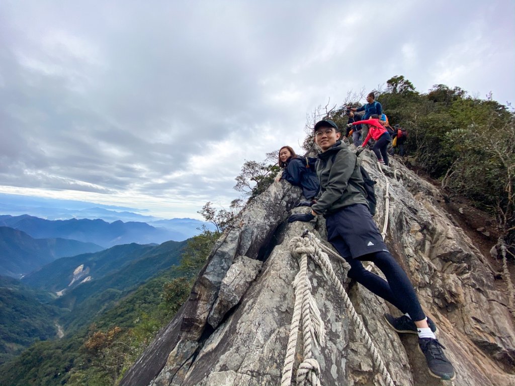 五訪台中鳶嘴山：拉繩挑戰陡峭岩壁_785420