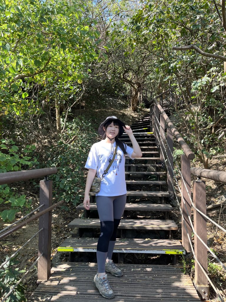 高雄壽山輕鬆路線推薦～全家都能爬 feat.全家都適用的海樂緹能量護膝_1517120