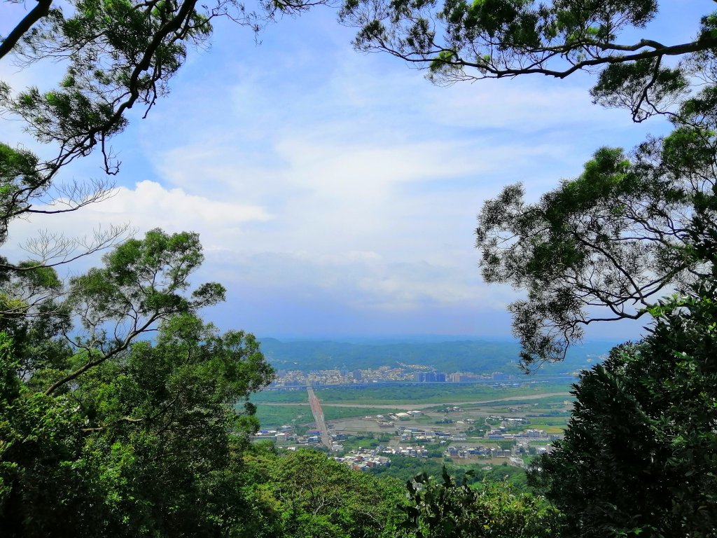 新竹縣八景之一#27小百岳中坑山飛鳳山_735707