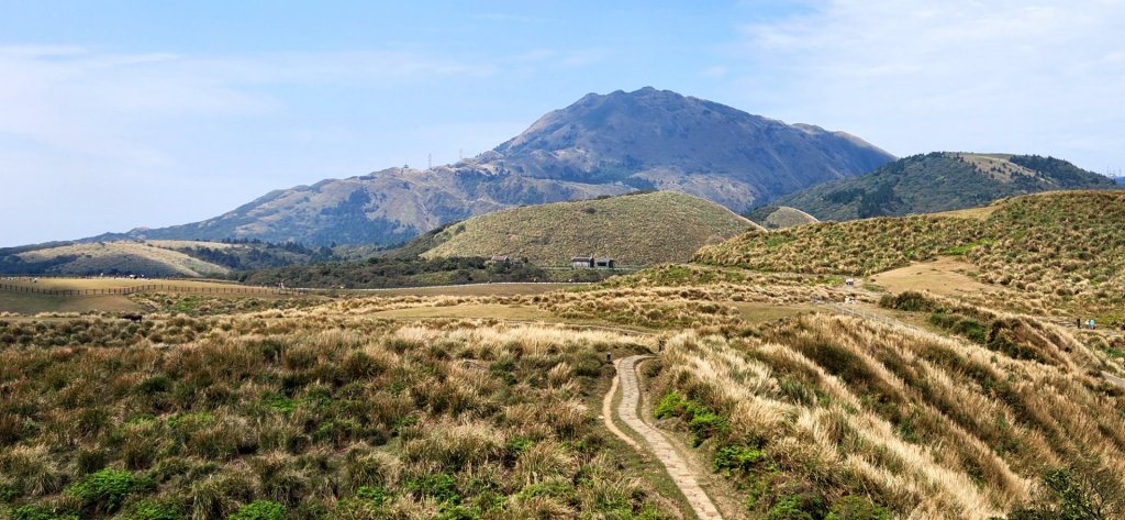 頂山，石梯嶺，竹篙山，雞心崙，五指山，梅花山，香對山，雙溪溝古道，風櫃嘴步道，土城明德山封面圖