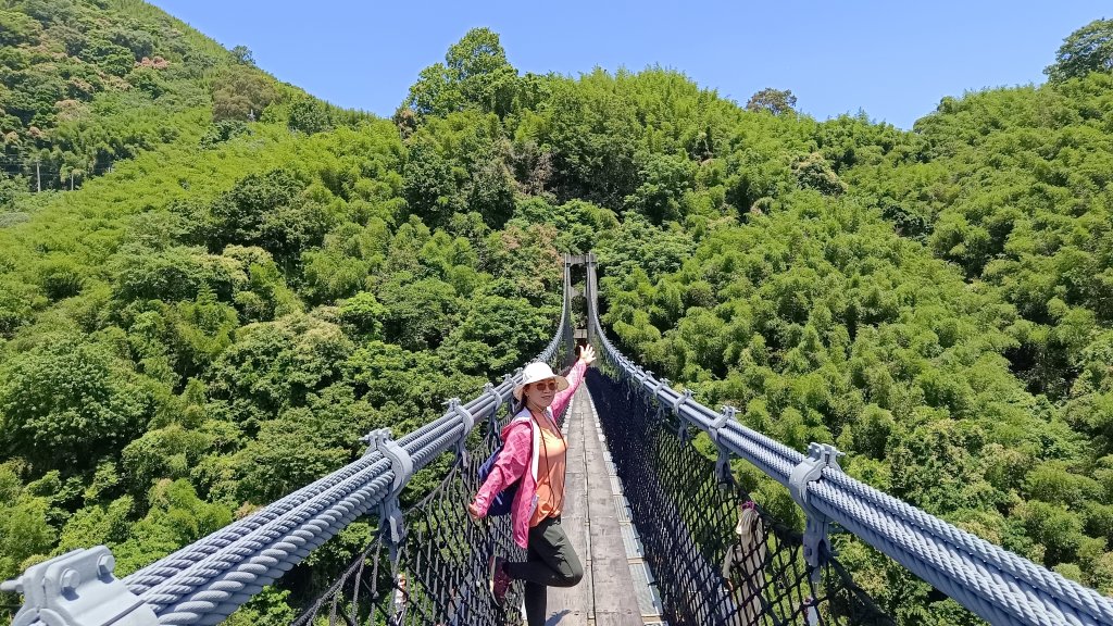 (姨婆趴趴走)第十一集:羅浮義興吊橋走到小烏來，觀瀑、賞景、健走_2168678