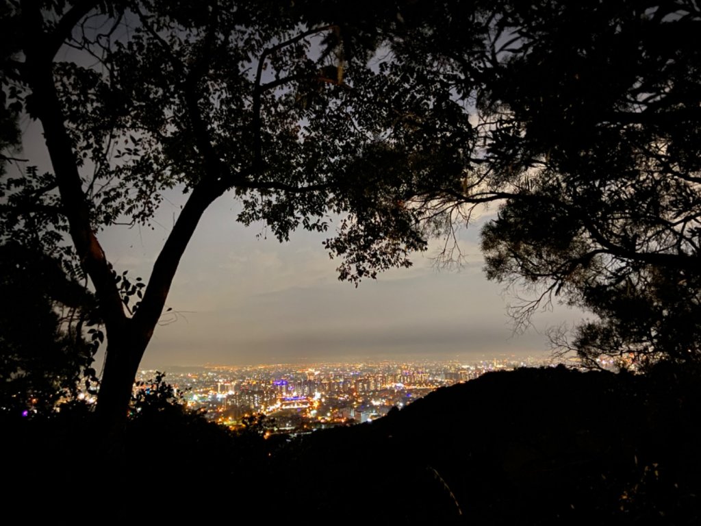 大坑9-10號（傍晚到夜晚）_1926491