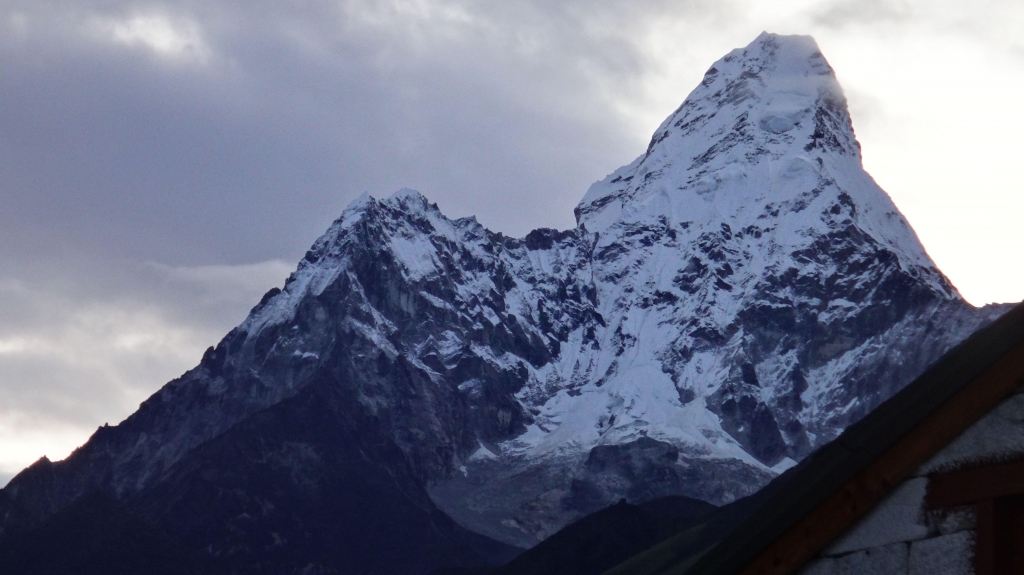 Lobuche Climbing_GoHimalayasTogether_15469