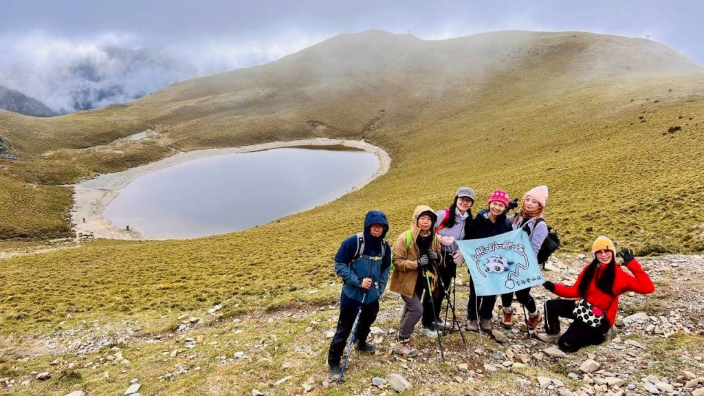 🌈12/5（五）-7（日）嘉明湖~三叉向陽山✨FB：熊熊趴爬走🌈封面圖