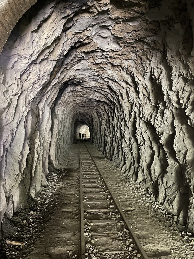 眠月線～年輕人爬山趣_2854765