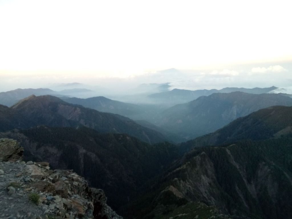 玉山主峰哦哦_336979