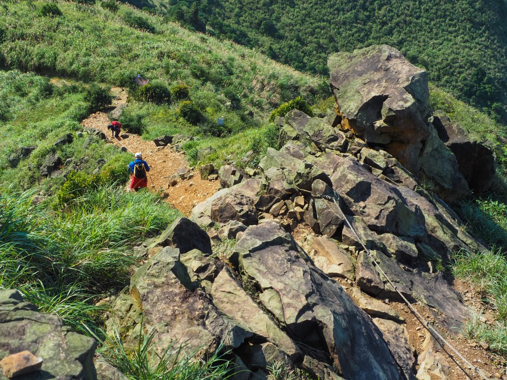 [新北]黃金三稜：無耳茶壺山、半平山、燦光寮山_519350