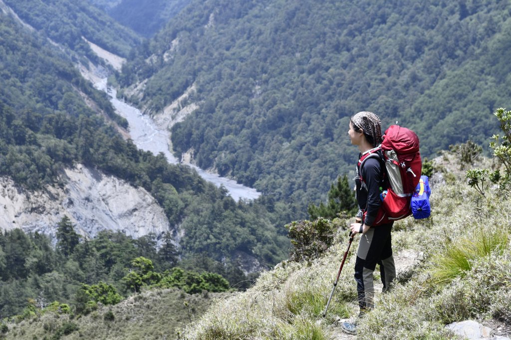 八通關上玉山_1025126