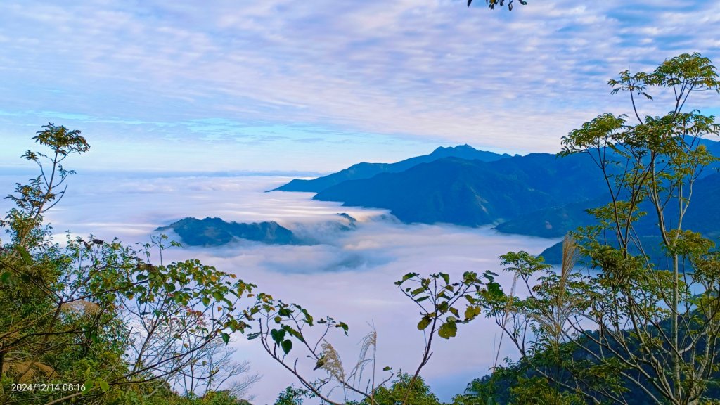 二訪馬拉邦山，解鎖 #琉璃光雲海 #日出雲海  #血月 #斜射光 #楓葉紅了！_2668577