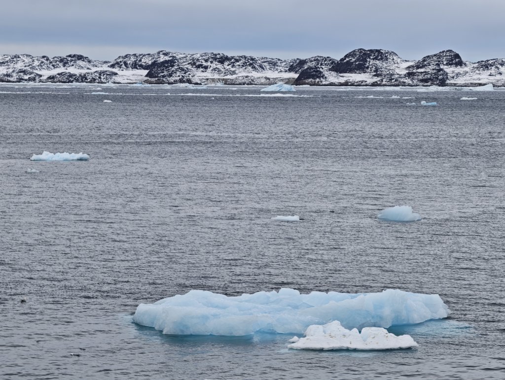 [紐約馬之行-27] 2025_1105 努克濱海木棧道(Nuuk Boardwalk)-下_2947614