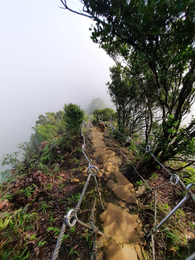 2022/11/12 平溪孝子山，慈母峰，普陀山_2001027