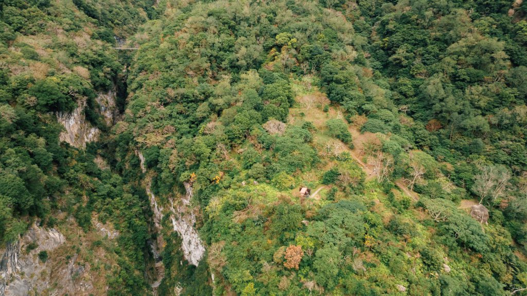 錐麓古道 Zhuilu Old Road ・走在徒手刻鑿的大理石山壁中【Silent Hiking】_2434724