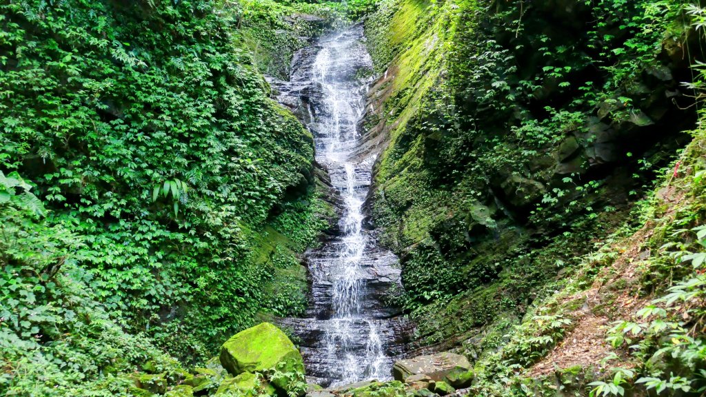 汐止二山三瀑(秀峰瀑布,,茄苳瀑布,大尖山瀑布)封面圖
