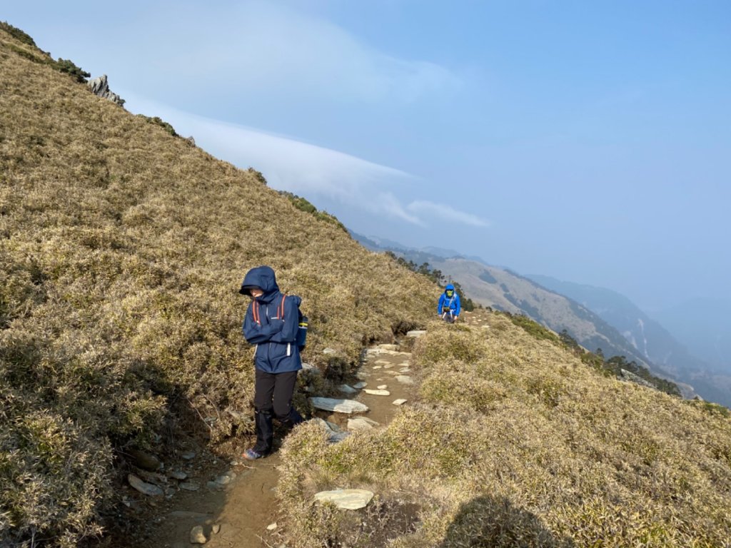 人生難得幾回瘋 由新竹衝一趟嘉明湖單攻_916094